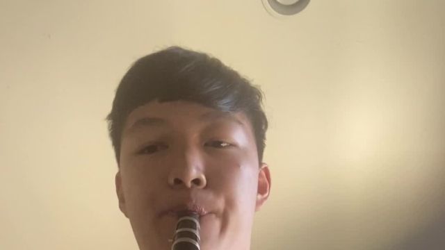 Clarinet - Concert B♭ Major scale